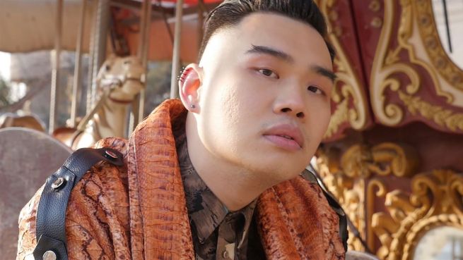 go to Mutiger Musiker: K-Pop-Star Marshall Bang outet sich