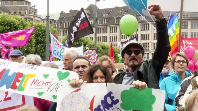 go to G20 in Hamburg: Friedliche Proteste zu Beginn